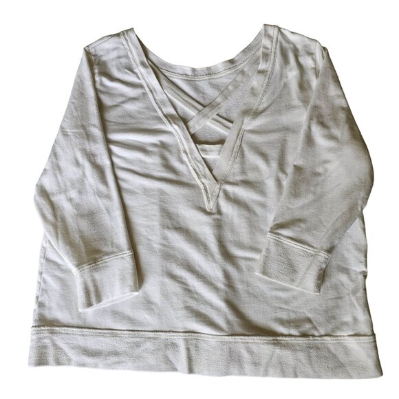 Zenergy by Chico's White V back Sweatshirt Top Stitching detail size 2 or 12 - Picture 1 of 12